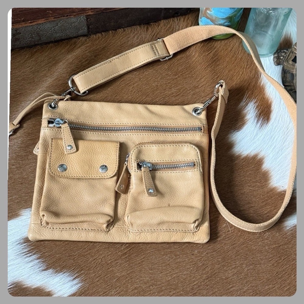 Vintage Fossil Sutter Butter Yellow Leather Pebbled Crossbody‎ Handbag Pockets